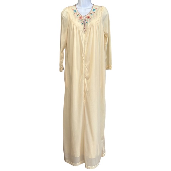 Vintage Unbranded Nightgown Robe Set Floral Embroidery Grandmacore Cottagecore - Picture 3 of 7